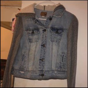American eagle outfitters jacket/hoodie !